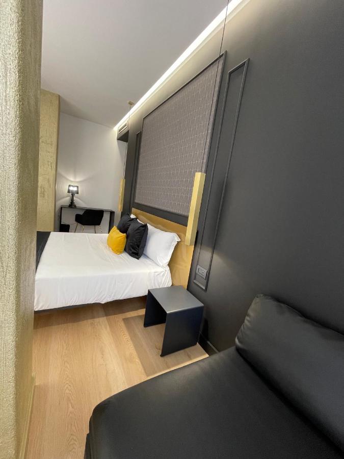 Plebiscito Boutique Rooms Неаполь Экстерьер фото